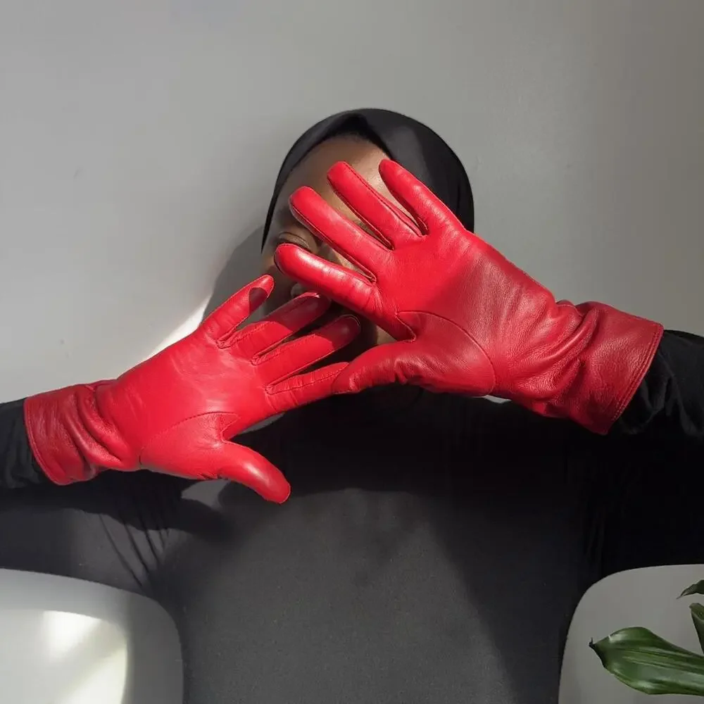 Vintage Adrienne Vittadini Cherry Red Leather Gloves Cashmere Wool Lined size M‎